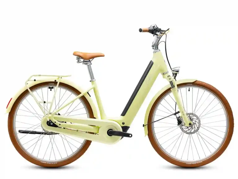 Cube presenta la e-bike urbana Aruba Hybrid 600 Wave 2027 a 2700 euro