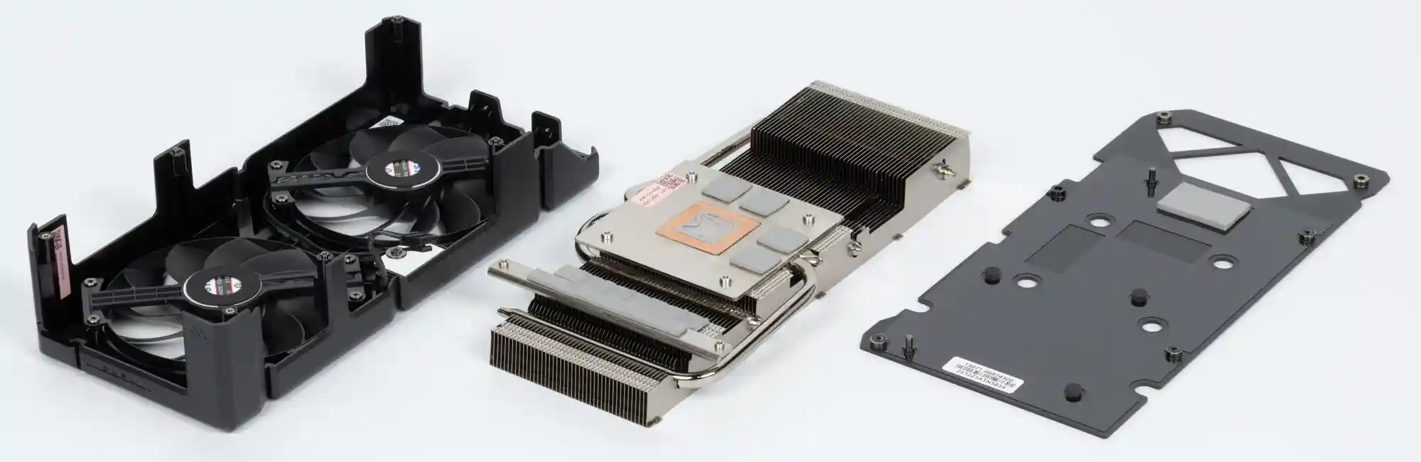 Asus Dual GeForce RTX 5060 Ti OC 8GB レビュー:余計な装飾のないコンパクトなグラフィックスカード
