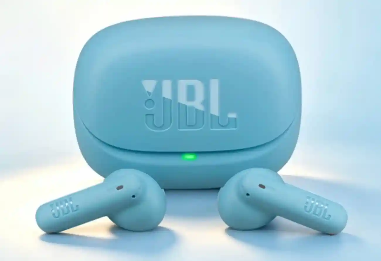 JBL presenta le cuffie Wave Beam 3 con Bluetooth 6.0