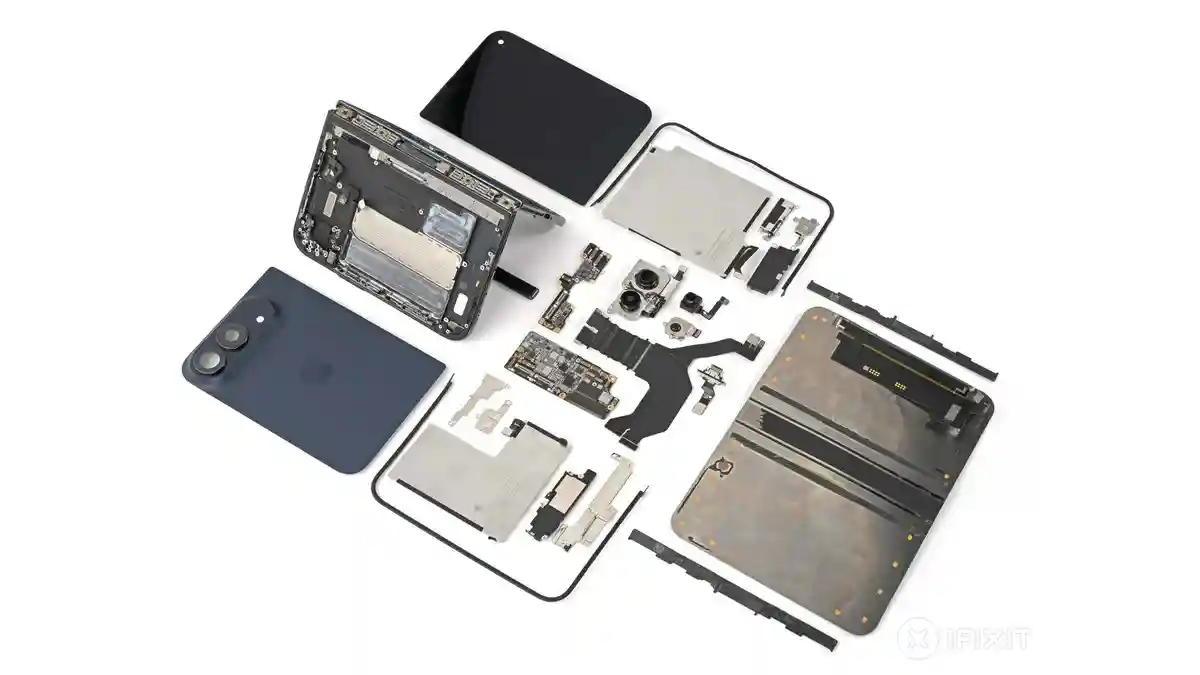 Schermo di iPhone Duo, iFixit indica le possibili cause