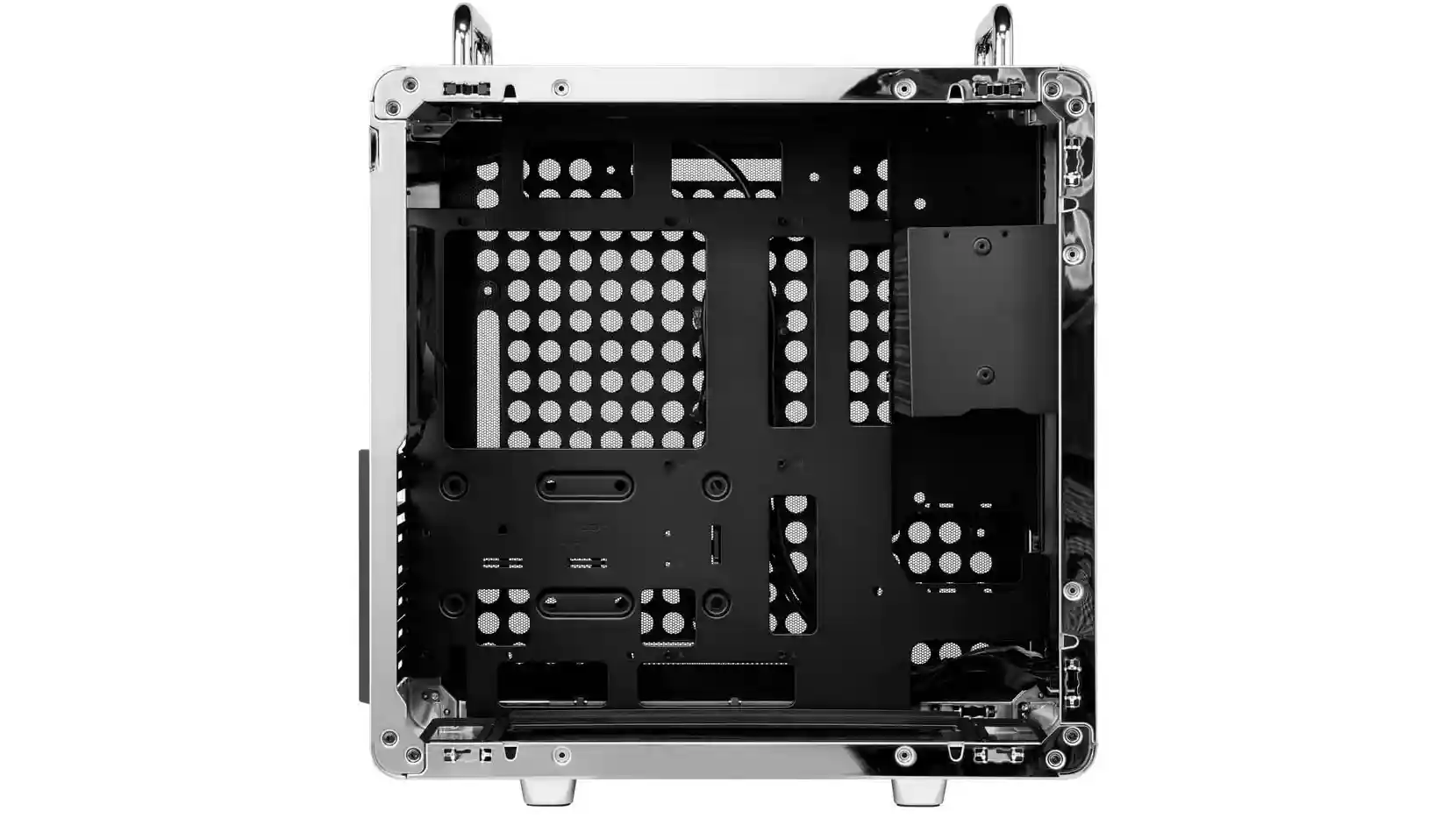 Cooler Master avvia la vendita del case QUBE 540 in inox