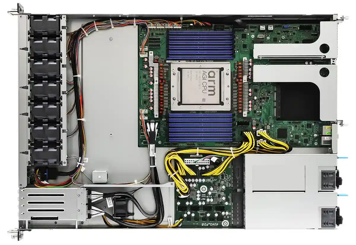 ASRock Rack lancia il server 1U4E1S-ARM su Arm AGI